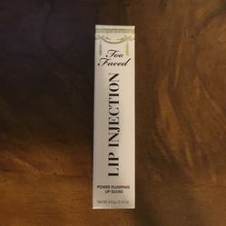 Too Faced Lip Injection 