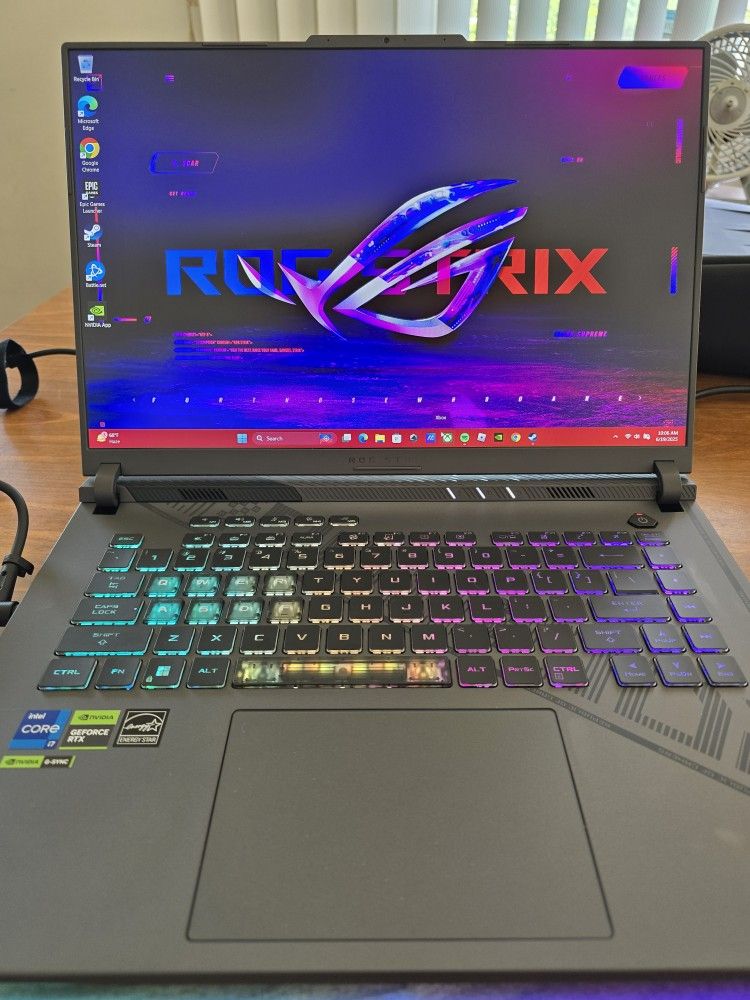 ASUS ROG STRIX 2024 G16 GAMING LAPTOP BUNDLE