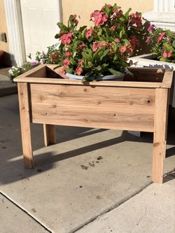 High-quality handmade planter boxes built from real cedar wood