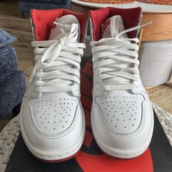 Air Jordan 1 Varsity Red Size 8
