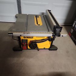 Dewalt Table Saw DWE7485  (Corded)