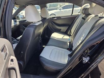 2016 Volkswagen Jetta