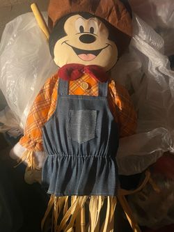 Mickey Mouse scarecrow yard stake