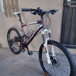 Bike LAPIERRE TECNIC HYDRAULIC DISC BRAKES FRAME SIZE LARGER TIRES SIZE 26 Full Suspension 