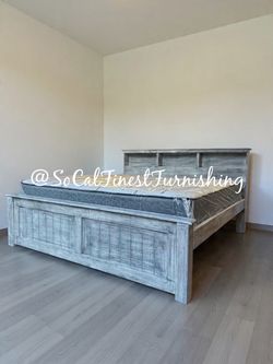 New King  Bed And Mattress