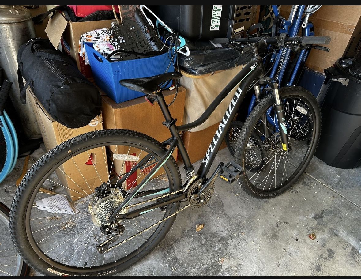 Ladies specialized Jett Mountain Bike