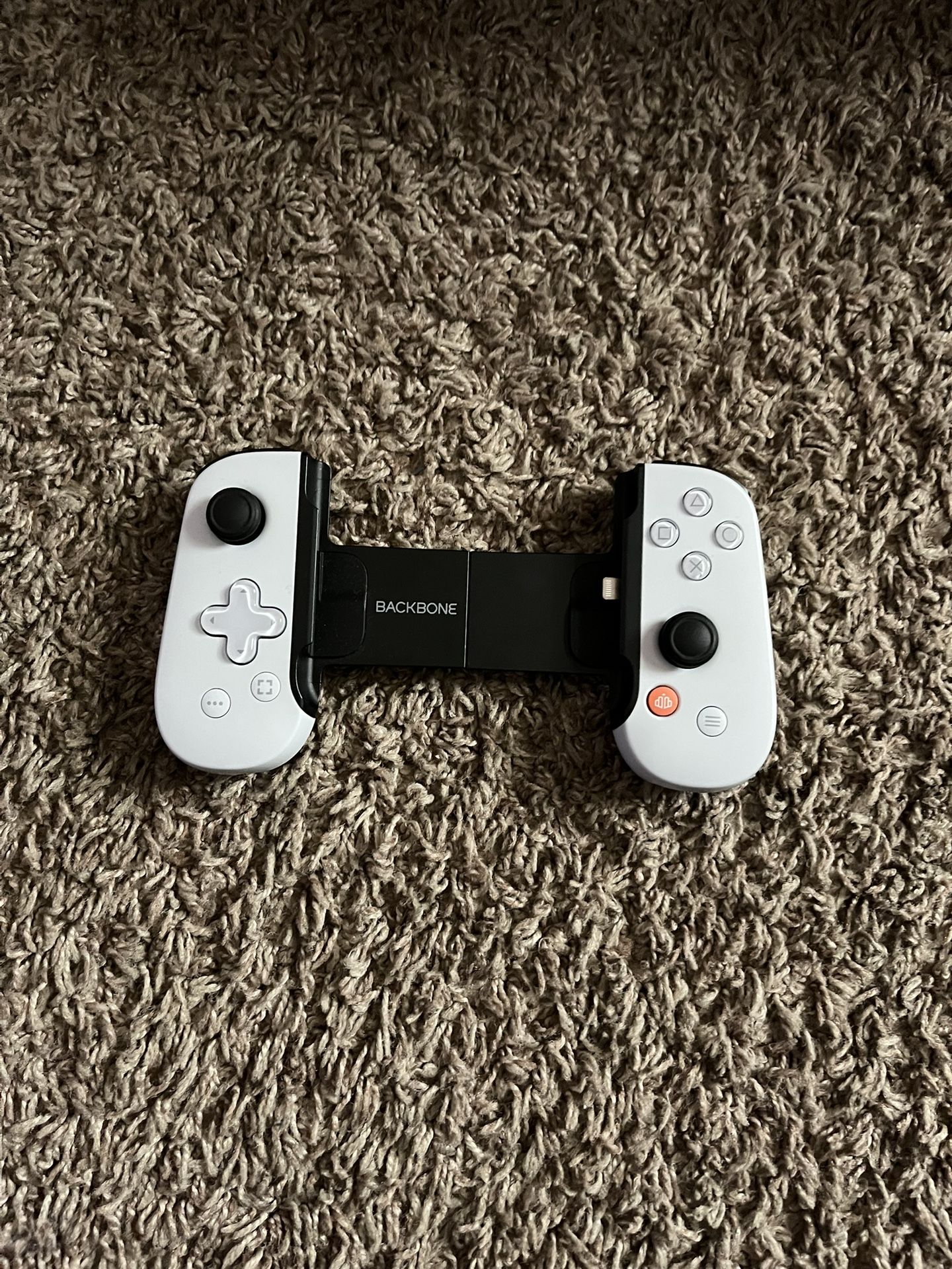 Back Bone (playstation Edition) Holds Everyone IPhone Size