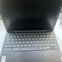 Chrome Book Laptop *READ DESCRIPTION*