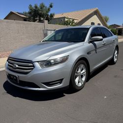 2015 Ford Taurus