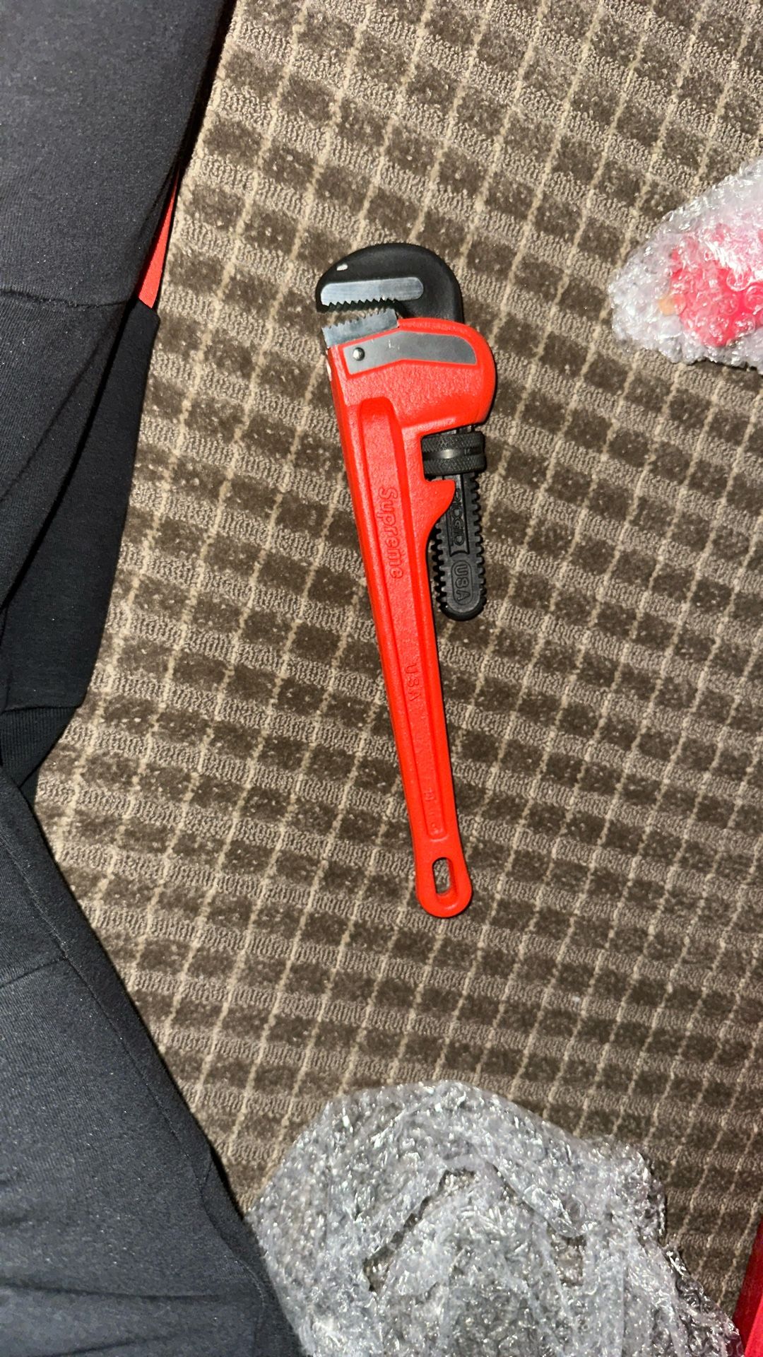 Supreme Wrench