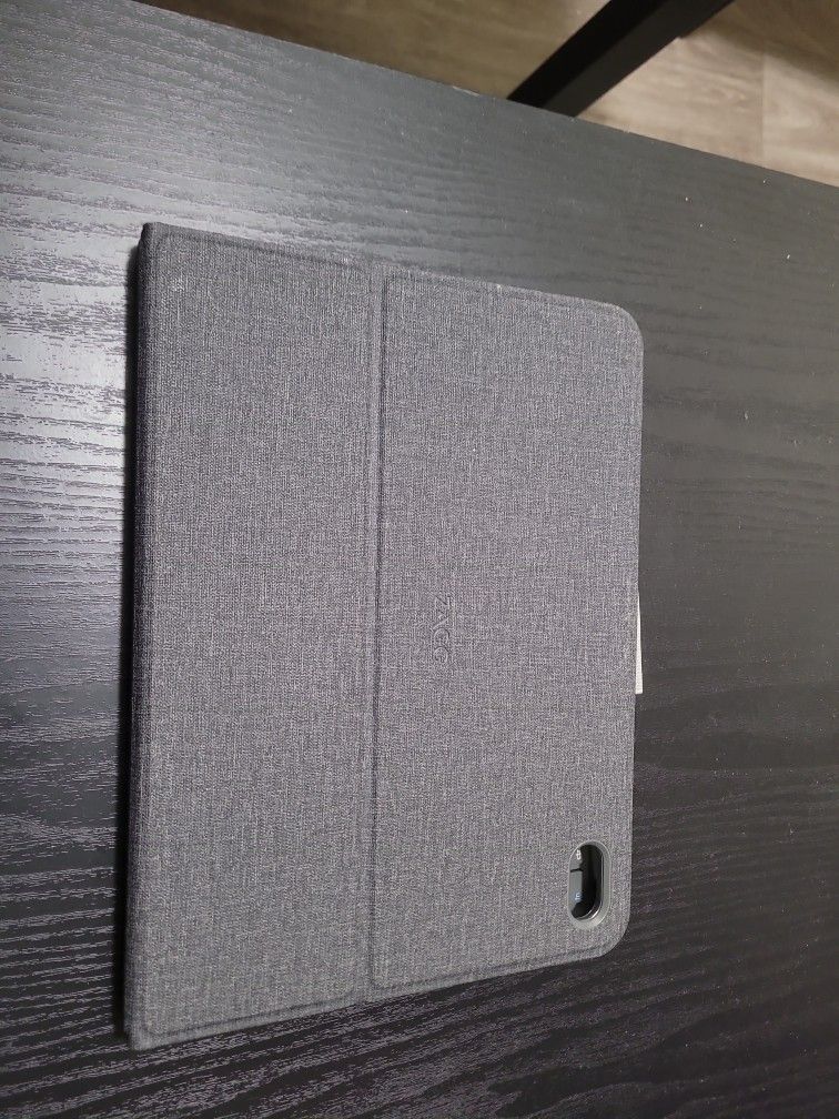 Ipad Keyboard Case And Pencil Bundle