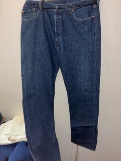 Levi’s bundle