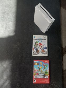 Nintendo Wii Console with 2 Games