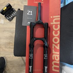 Fork Marzocchi Z1 170mm  Fork Marzocchi Z1 170mm. 29/27” Bar 36 Cut 71/4” 18.5cm  ###### Fox, Fox 36