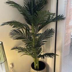 80” FAUX PALM TREE WITH WOVEN BASKET