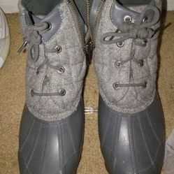 Women's Sperry Boots  Size 8