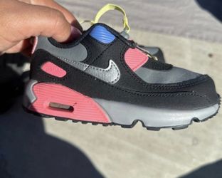 Nike kids shoes