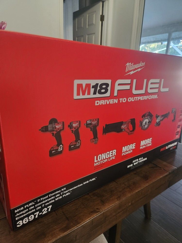 Milwaukee M18 7 Tool Combo Kit