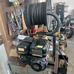 Pressure Washer Predator / Hose Reel & Hose