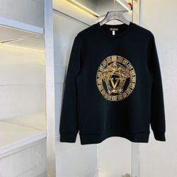 Versace Men’s Hoodie 2026 New 