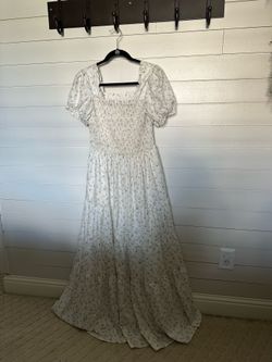 Summer flouncy dress