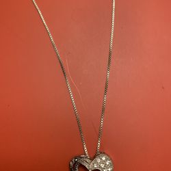 Nice Starling Silver Heart Shaped Necklace Available 95134