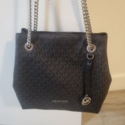 Michael Kors Handbag With Matching Wallet