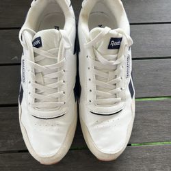 Reebok Sneakers 