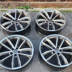 AUDI OEM 19" S5 "CAVOS"