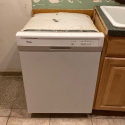 Whirlpool Dishwasher