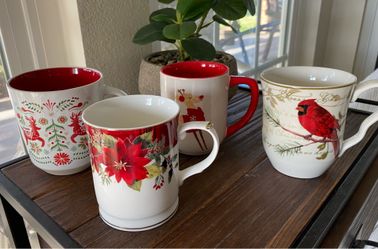 Set of 4 Christmas Mugs