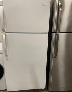 Frigidaire Top Mount White Refrigerator
