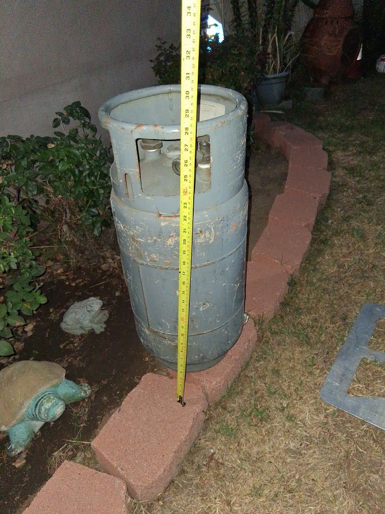 Open tank for r v or forklift