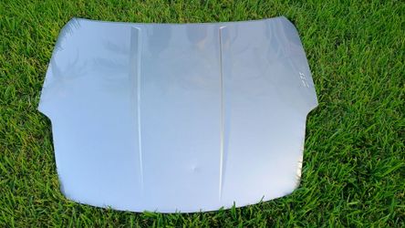 Nissan 350 Hood