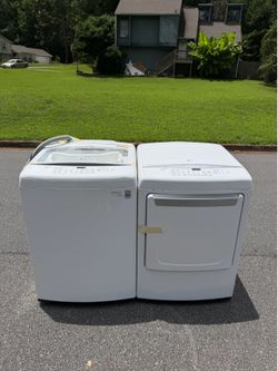 Electric LG Washer And Dryer Set