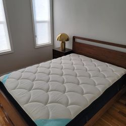 Dreamcloud Premier Queen Mattress Bed 