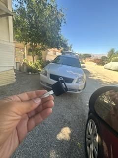 Car Keys N Remotes/ Llaves Con Control