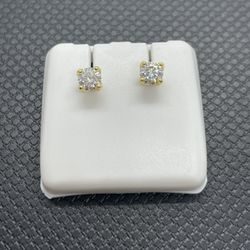 1 Carat Stud Earrings - Moissanite Diamonds & 925 Silver With Gold Over