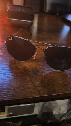 Ray-Ban Aviator Sunglasses