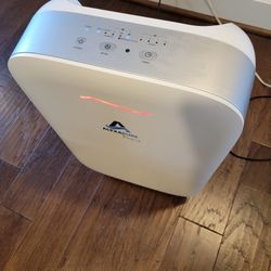 AlexaPure Breeze Air Purifier Includes replacement filter