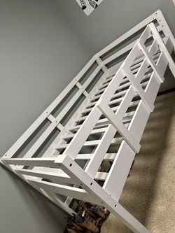 White Kids Twin Loft Bed Frame; 78.5"L x 72.7"W x 43.1"H