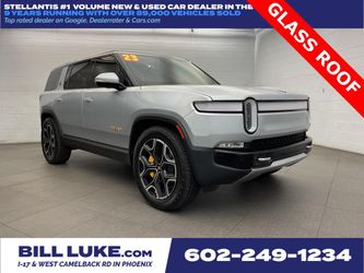 2023 Rivian R1S