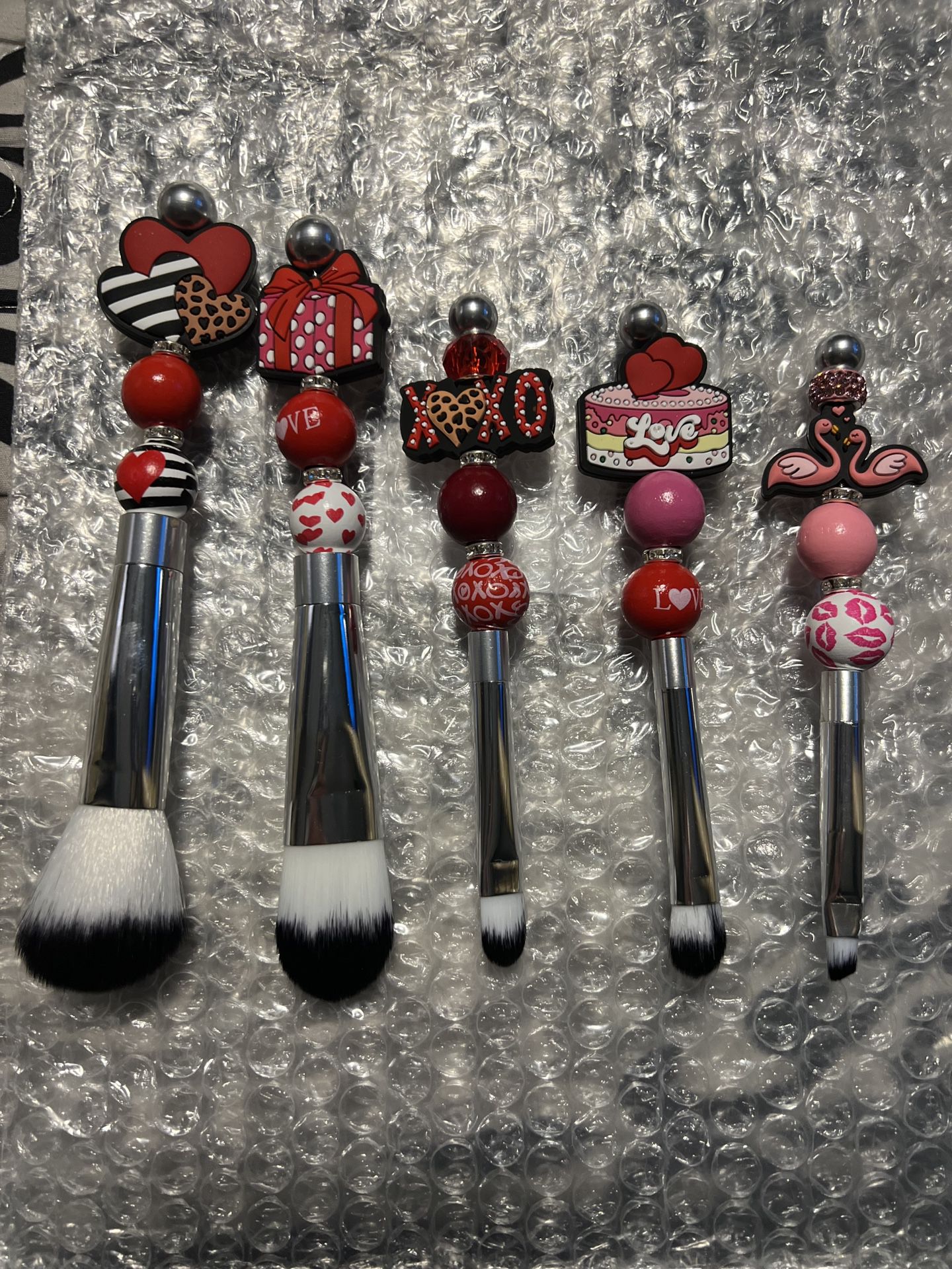 Valentines Makeup Brushes 