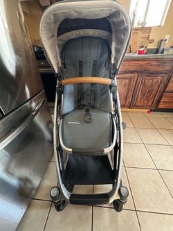 Uppababy Vista V3 stroller