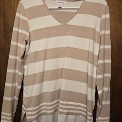 Calvin Klein cream and white V-neck long sleeve with mock shirt, size S