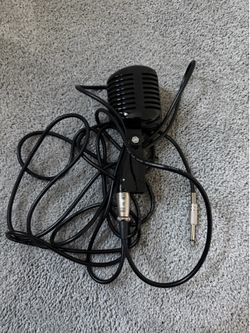 Microphone