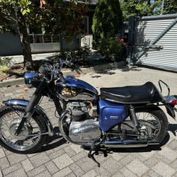 1969 BSA 650cc Lightning 