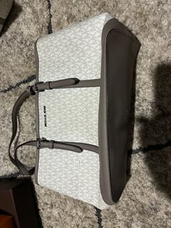Michael Kors tote