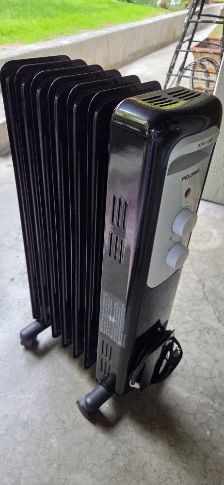 Heater/Pelonis 1500 Watt PENDING