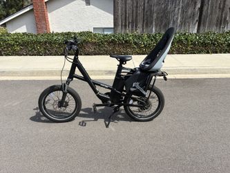 REI Co-op Generation e1.1 E-Bike + Thule Child Seat - 223 Miles